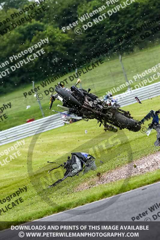 anglesey;brands hatch;cadwell park;croft;donington park;enduro digital images;event digital images;eventdigitalimages;mallory;no limits;oulton park;peter wileman photography;racing digital images;silverstone;snetterton;trackday digital images;trackday photos;vmcc banbury run;welsh 2 day enduro